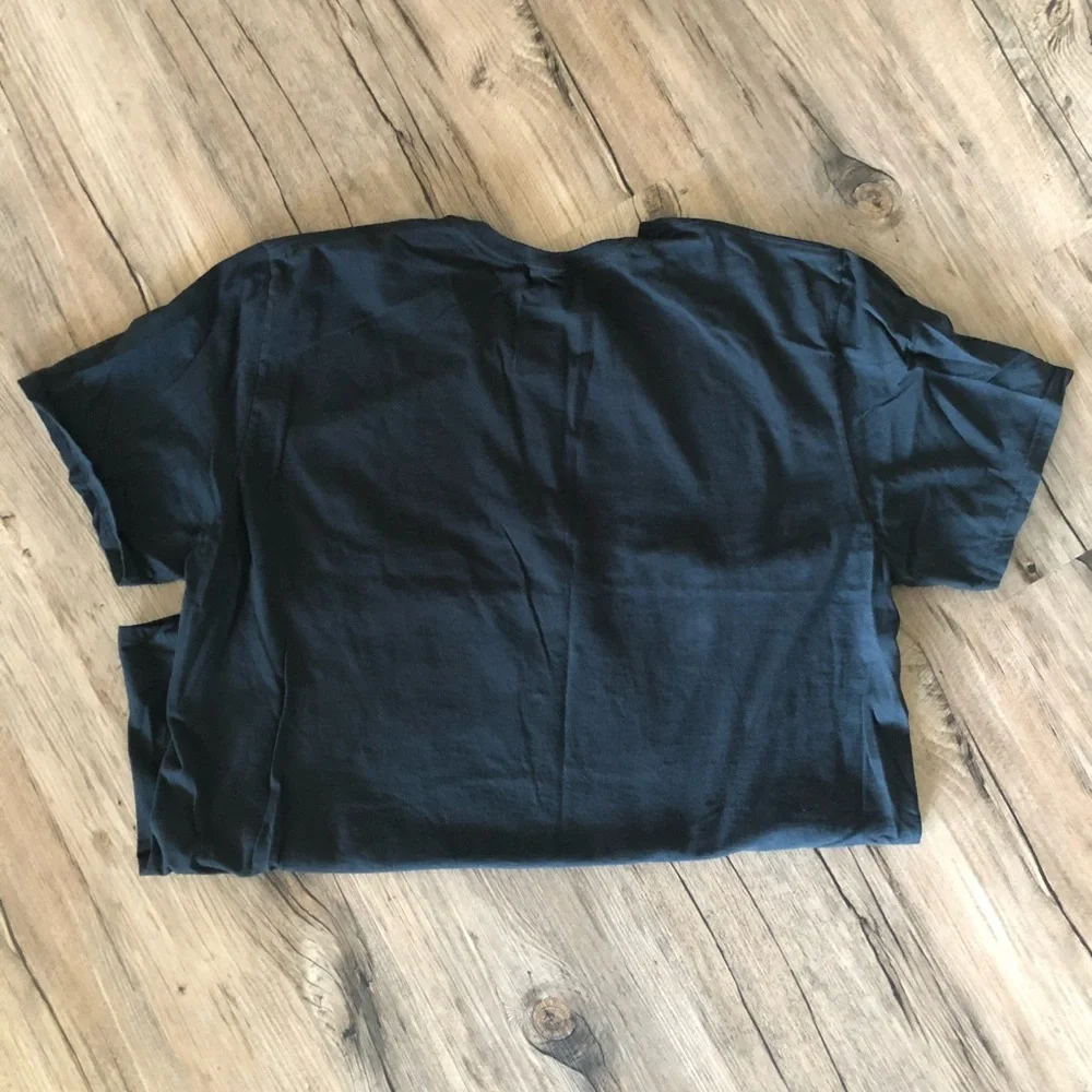 Men XXL “The Office” Schrute Farms Tee - Picture 2 of 3